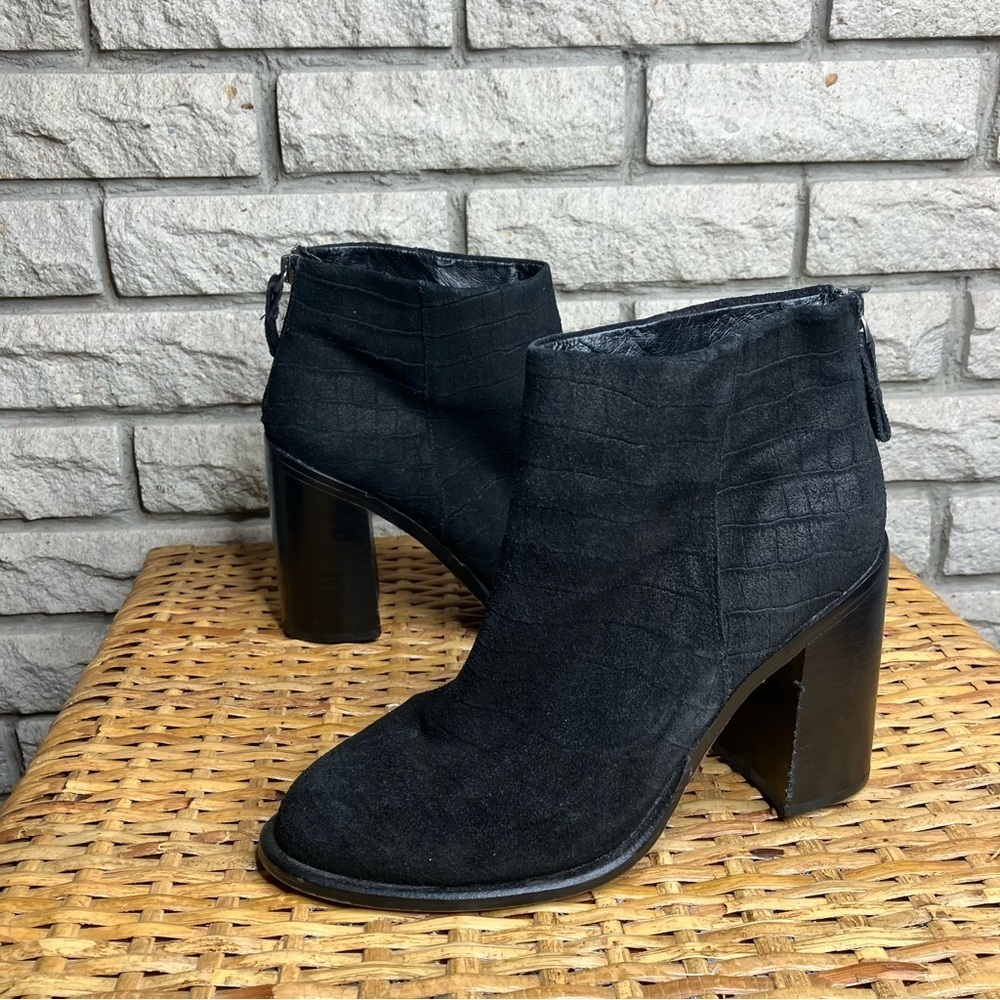 Kelsi Dagger Ankle Booties